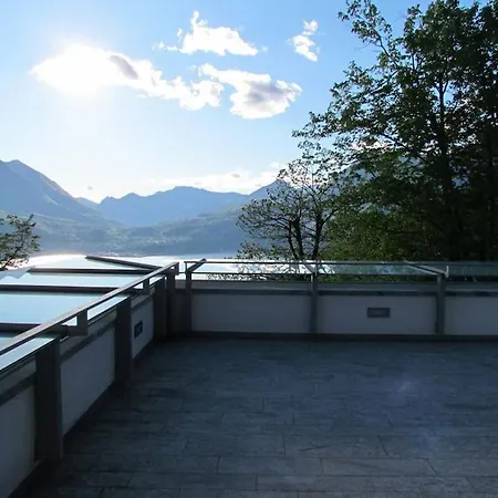 Villa Violet House *